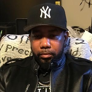 Meet your Posher, Mickey